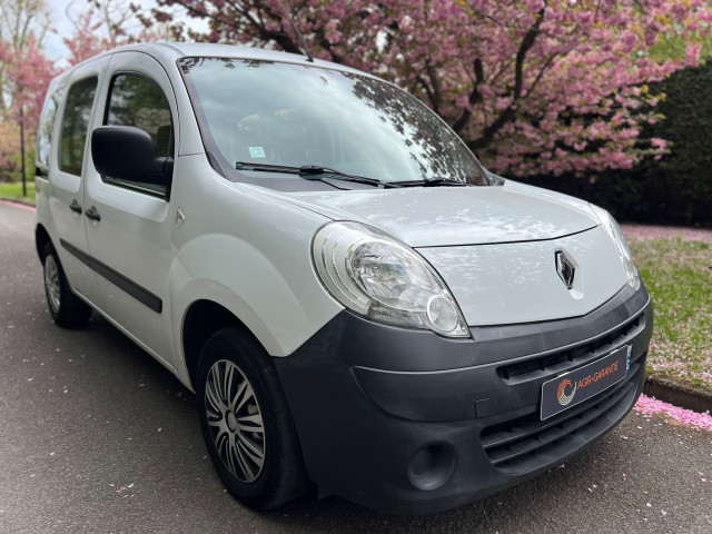 Renault Renault Kangoo RENAULT KANGOO UTILITAIRE 2990 EURO