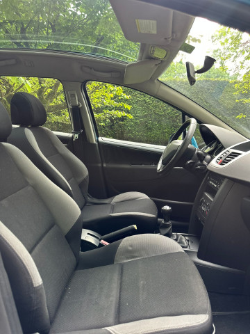 Peugeot Peugeot 207 SW PEUGEOT 1.6HDI  90 CV 1990 EURO