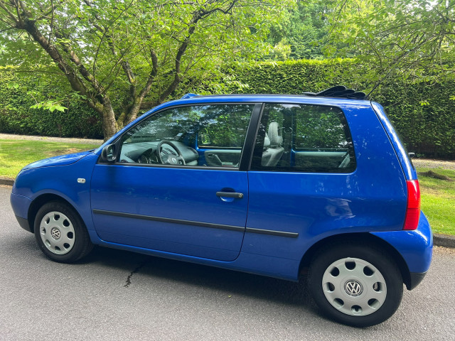 Volkswagen Volkswagen Lupo VOLKSWAGEN LUPO TOIT OUVRANT 1.4I