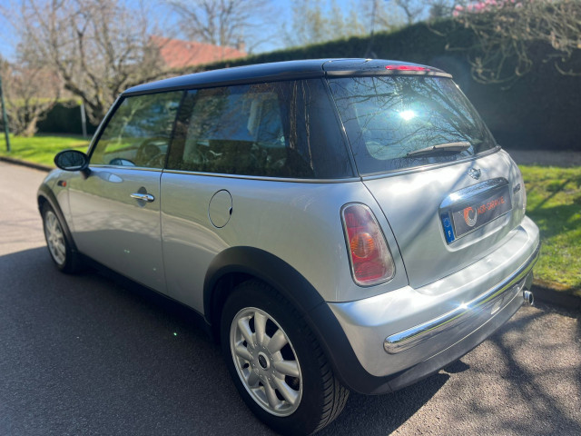 Mini Mini MINI COOPER TOIT OUVRANT 115 CV 