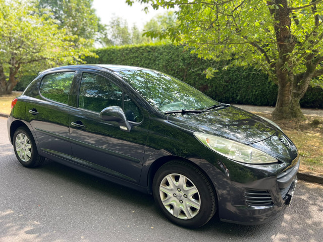 Peugeot Peugeot 207 PEUGEOT 207 1.4I 75CV CLIMATISATION 