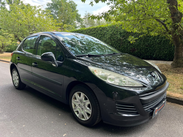 Peugeot Peugeot 207 PEUGEOT 207 1.4I 75CV CLIMATISATION 