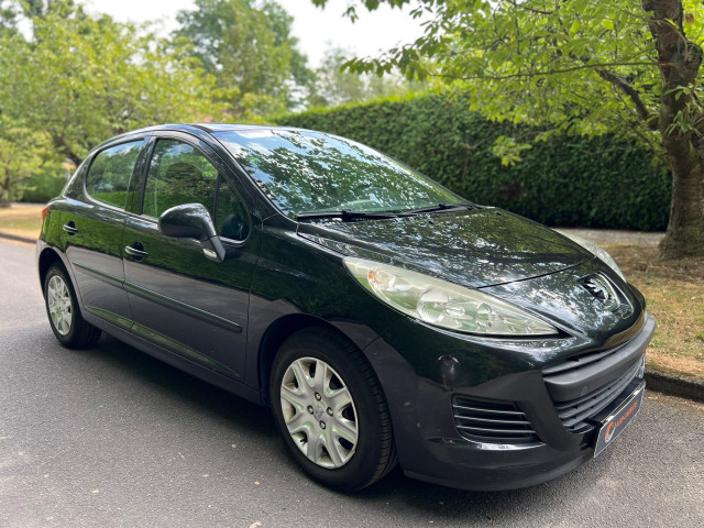 Peugeot Peugeot 207 PEUGEOT 207 1.4I 75CV CLIMATISATION 