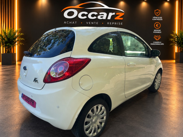 Ford Ford Ka FORD KA 1.2 70CV TOIT PANORAMIQUE 