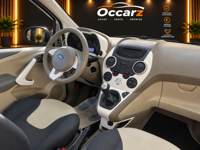 Ford Ford Ka FORD KA 1.2 70CV TOIT PANORAMIQUE 