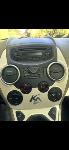 Ford Ford Ka FORD KA 1.2 70CV TOIT PANORAMIQUE 