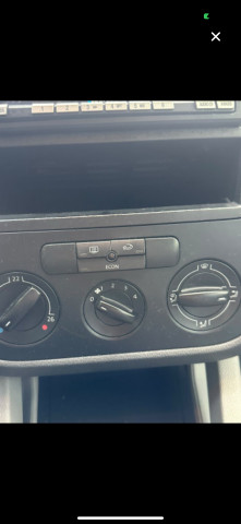 Volkswagen Volkswagen Golf GOLF V 1.4 FSI 90CV CLIMATISATION 