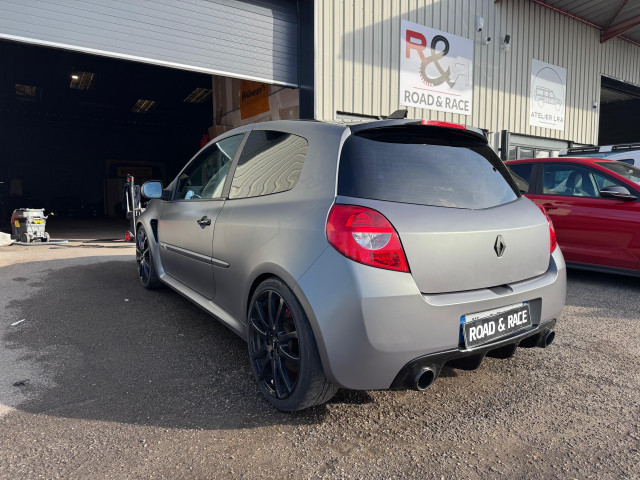 Renault Renault Clio III 2.0 16v 203ch RS Ange&Démon