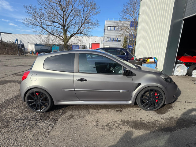 Renault Renault Clio III 2.0 16v 203ch RS Ange&Démon