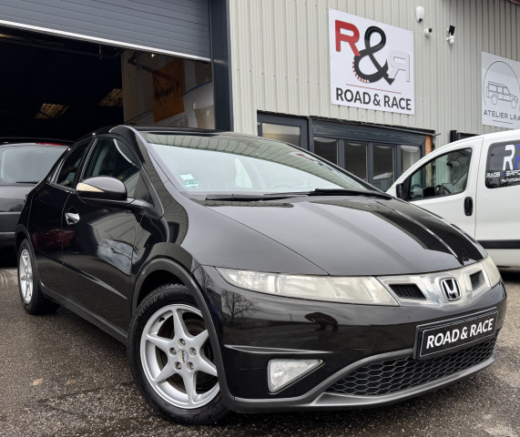 Honda Honda Civic VIII 1.8 i-VTEC Sport 5p