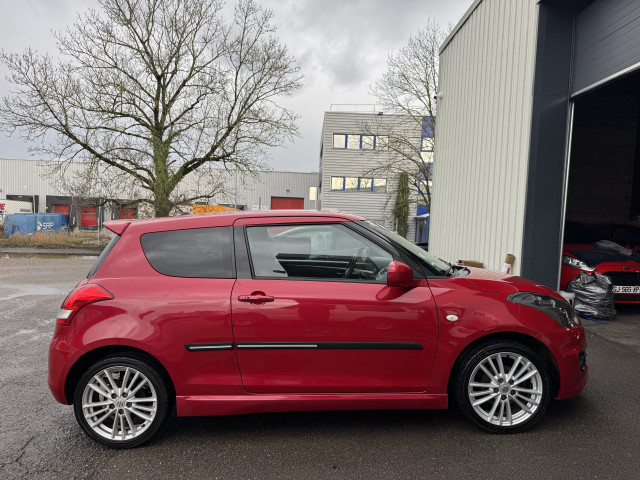 Suzuki Suzuki Swift III 1.6 VVT 136ch Sport 3p