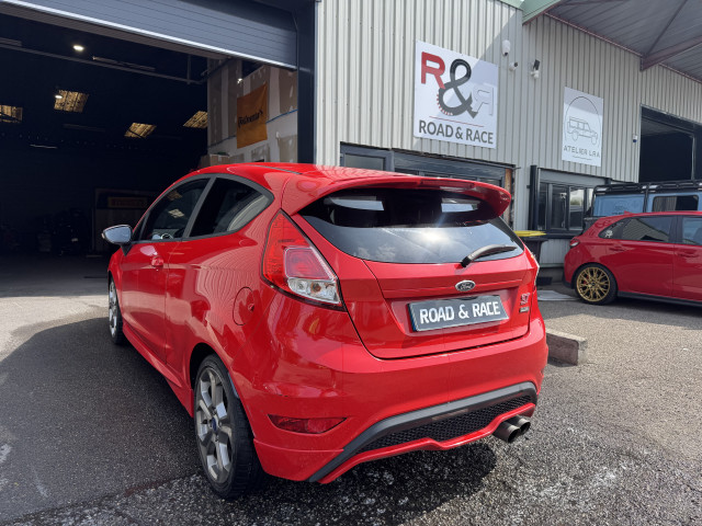 Ford Ford Fiesta IV 1.6 EcoBoost 182ch ST 3p