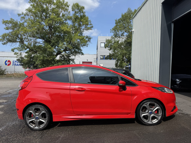 Ford Ford Fiesta IV 1.6 EcoBoost 182ch ST 3p