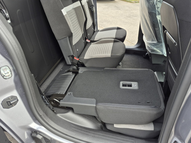 Citroen Citroën Berlingo  M  HDI 130 EAT8 MAX N1