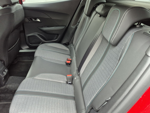 Peugeot Peugeot 2008 1.2 Pure Tech 130ch S&S Allure Pack