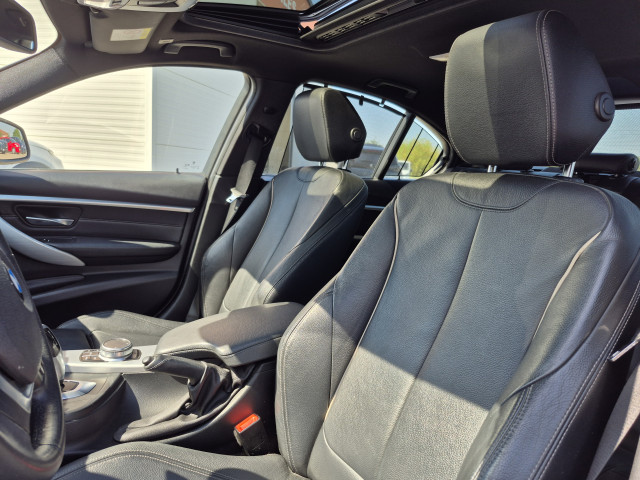 BMW BMW Série 3 VI (F30) 320dA 190ch Luxury