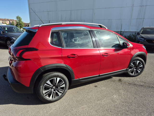Peugeot Peugeot 2008 1.2 110 cv ALLURE