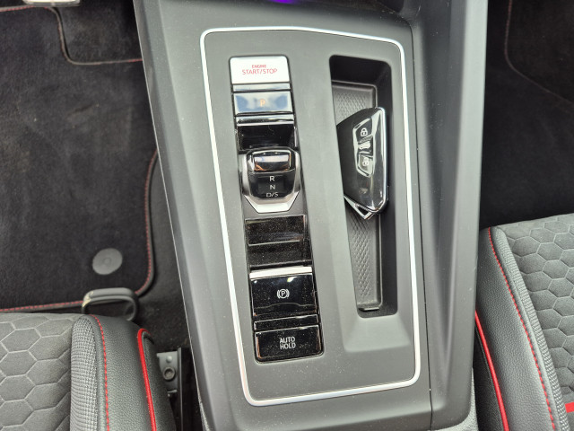 Volkswagen Volkswagen Golf  2.0 TSI 300ch GTI Clubsport DSG7