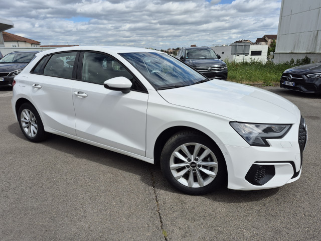 Audi Audi A3 Sportback  TFSI MILD HYBRID 110 S-TRONIC 7