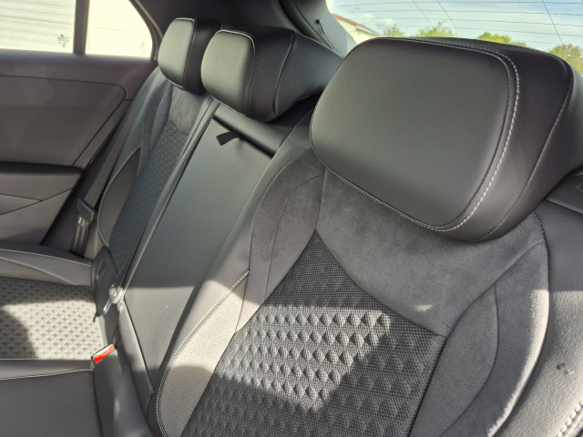 Volkswagen Volkswagen T-Roc R-Line 1.5 eTSI 150 CH DSG 7