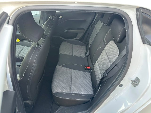Renault Renault Clio 1.6 E-TECH HYBRIDE 145CH EVOLUTION