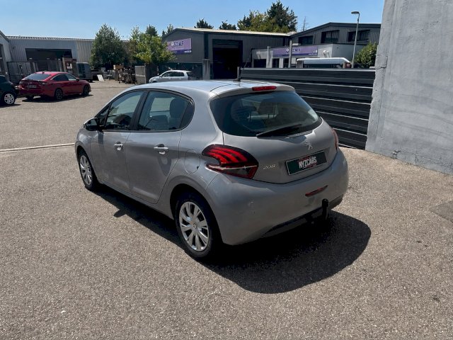 PEUGEOT PEUGEOT 208 208 Affaire 1.5 BlueHDi 100ch S&S Premium