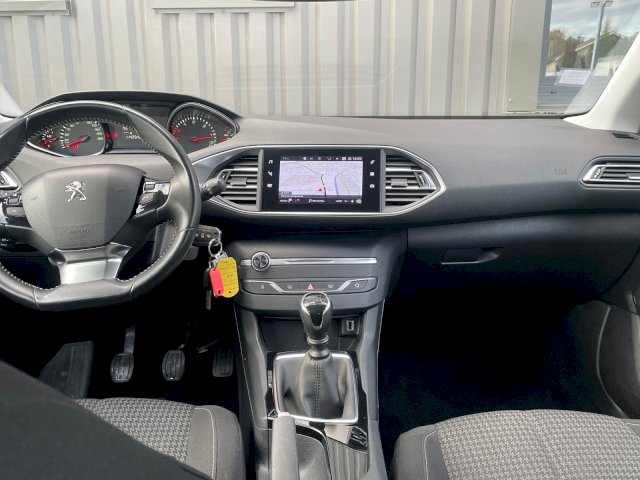 Peugeot Peugeot 308 II 1.6 BlueHDi 120ch Access Business S&S 5p