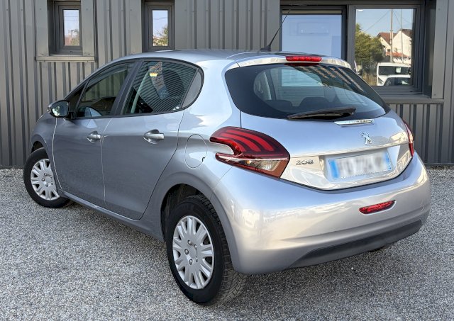 Peugeot Peugeot 208  1.5 BlueHDi 100ch E6.c Active Business S&S 5p