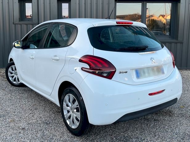 Peugeot Peugeot 208  1.5 BlueHDi 100ch E6.c Active BVM5 5p