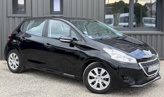 Peugeot Peugeot 208 ACTIVE / 1.6 HDI 68CH