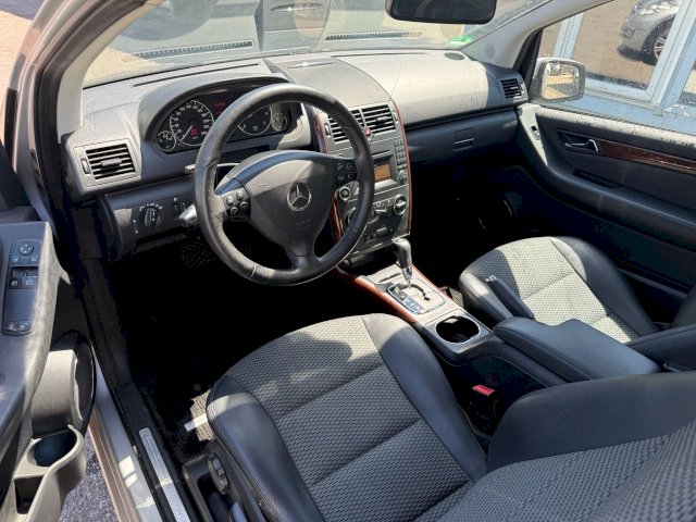Mercedes-Benz Mercedes-Benz Classe A I (C169) 180 Avantgarde CVT