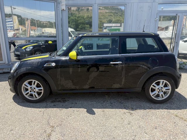 Mini Mini Mini ONE