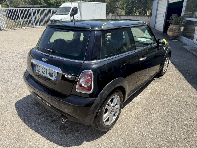 Mini Mini Mini ONE