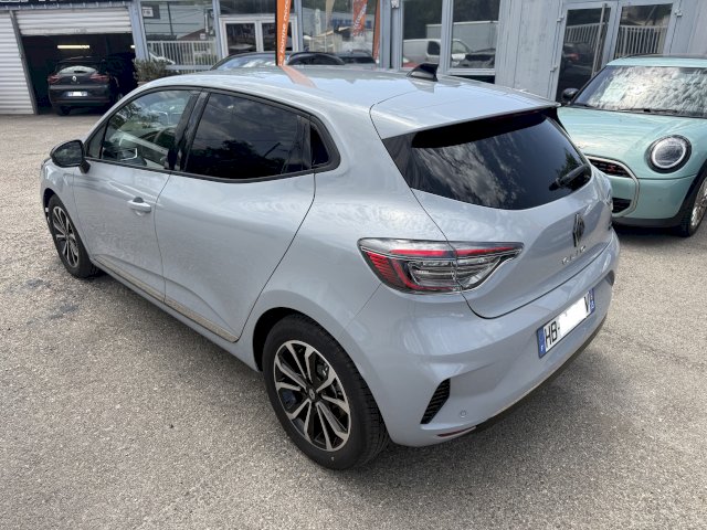 Renault Renault Clio RENAULT Clio E-Tech full hybrid 145 TECHNO 2386 KLM