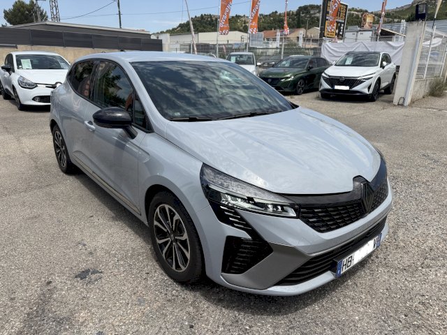 Renault Renault Clio RENAULT Clio E-Tech full hybrid 145 TECHNO 2386 KLM