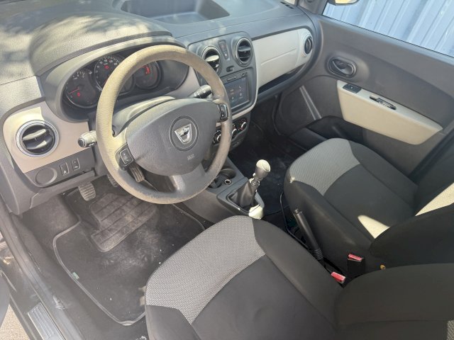 Dacia Dacia Lodgy I (J92) 1.5 dCi 110ch Stepway Euro6 7 places