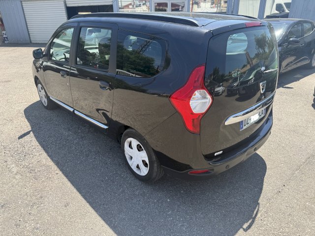 Dacia Dacia Lodgy I (J92) 1.5 dCi 110ch Stepway Euro6 7 places