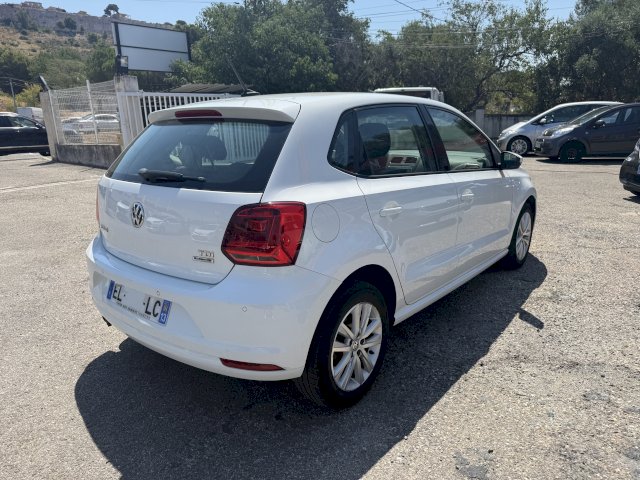 Volkswagen Volkswagen Polo VOLKSWAGEN POLO 1.4 TDI 90cv GPS / BLUETOOTH / DISTRIBUTION NEUVE