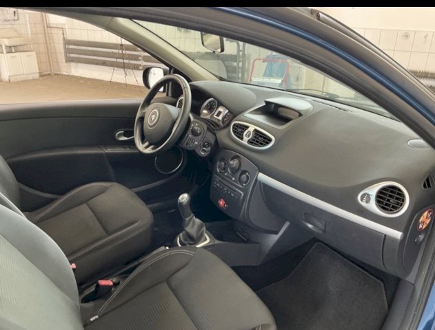 Renault Clio III 1.2 100cv Dynamique 64.000 klm