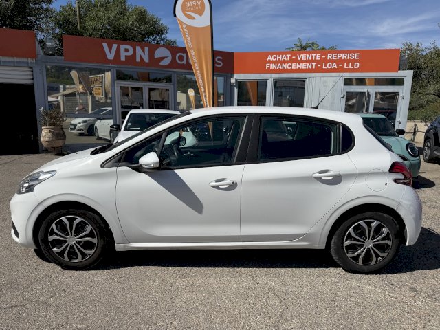 Peugeot Peugeot 208  1.6 BlueHDi 100ch Active 5p