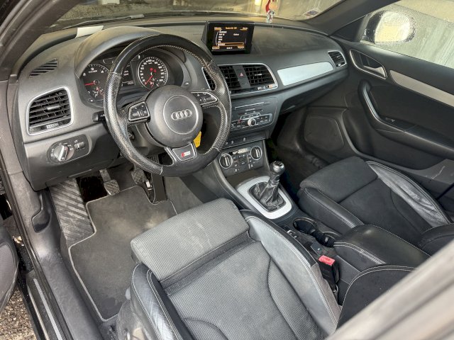 Audi Audi Q3 AUDI Q3 2.0 TDI 150cv  S-LINE 