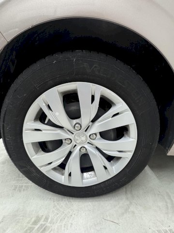 Peugeot Peugeot 208  1.4 HDi FAP Business 5p