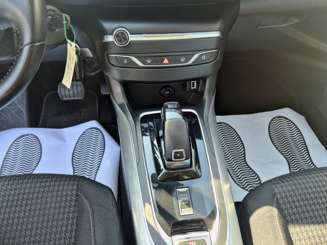 Peugeot Peugeot 308 II 1.5 BlueHDi 130ch S&S  Active Business EAT8 7cv