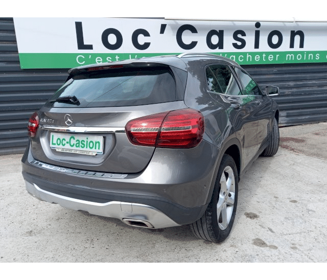 Mercedes-Benz GLA 180DA SENSATION SENSATION