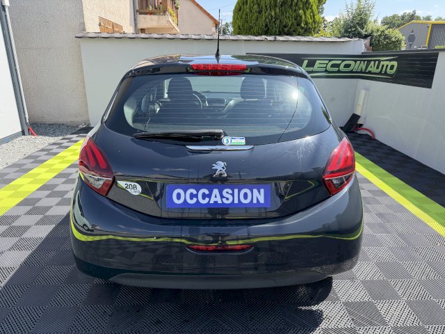 Peugeot Peugeot 208 ESSENCE 68CH FINITON LIKO