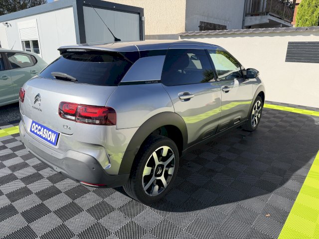 Citroen Citroën C4 Cactus ESSENCE 110CH 