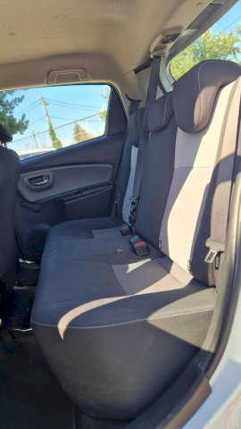 Toyota Toyota Yaris 70 VVT-i France Business 5p RC19