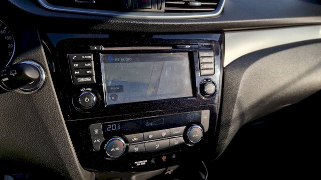 Nissan Nissan Qashqai II (J11) 1.2 DIG-T 115ch N-Connecta