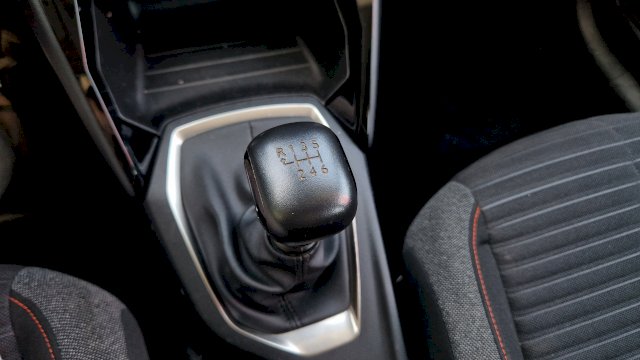 Peugeot Peugeot 208 1.5 HDI 100 CV ACTIVE BUSINESS