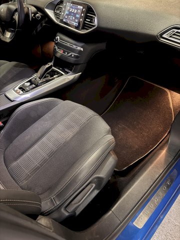 Peugeot Peugeot 308 II 1.5 BlueHDi 130ch S&S Allure EAT8